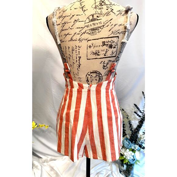 Millau Linen Romper Fully Lined Chain Straps Chain Accents S - Picture 9 of 16